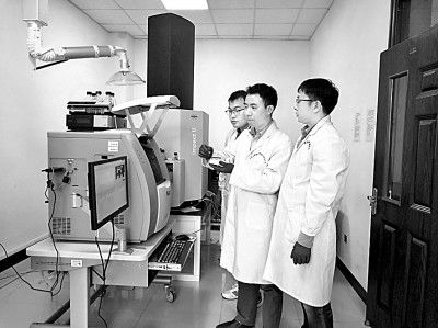 大連工業(yè)大學食品科學與技術(shù)創(chuàng)新團隊 耕海牧漁 打造 藍色糧倉